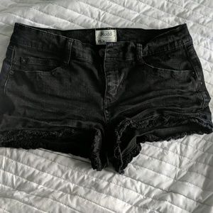 Mudd FLX stretch shorts Black
